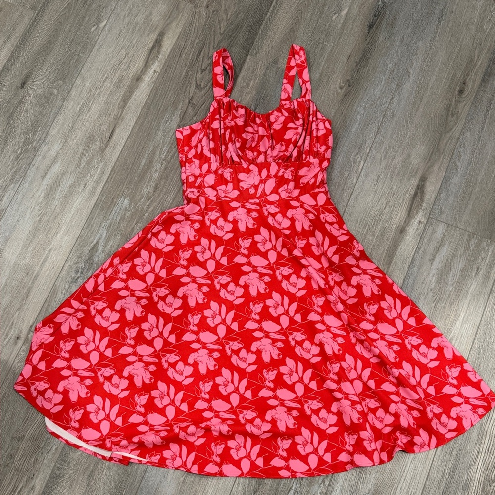 NWOT Floral Red and Pink Women's Dress